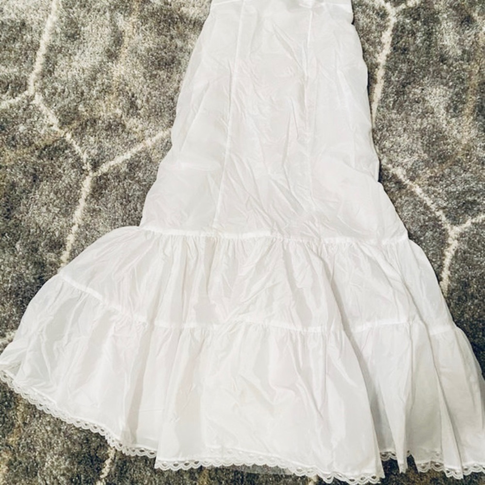 Wedding underskirt petticoat